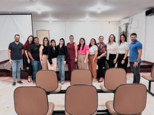 Leia mais sobre o artigo 👩‍⚕️🤰 A equipe de médicos e enfermeiros da Atenção Básica de Pilar recebeu orientações da SES-PB sobre o manejo de gestantes de alto risco, reforçando o cuidado com a saúde materna.