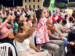 Leia mais sobre o artigo De uma noite cheia da presença de Deus! ✨