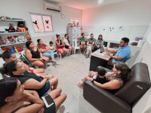 Leia mais sobre o artigo 📌Roda de conversa com mães de crianças em acompanhamento terapêutico na Policlínica Municipal (PIAS).