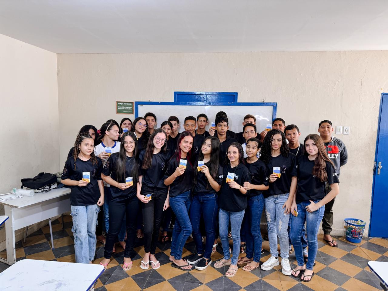 Leia mais sobre o artigo 📌 Hoje, no Dia do Estudante, celebramos o saber de forma divertida!